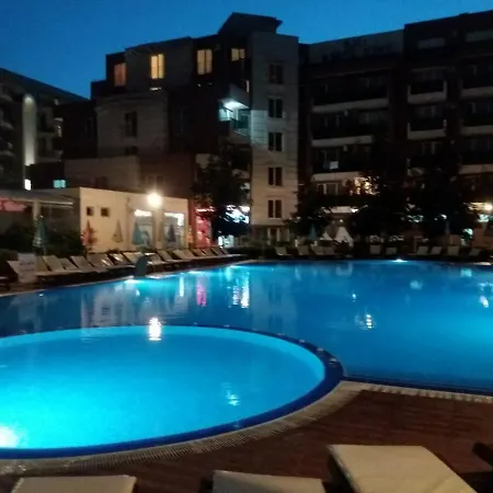 Admiral Plaza Apartament